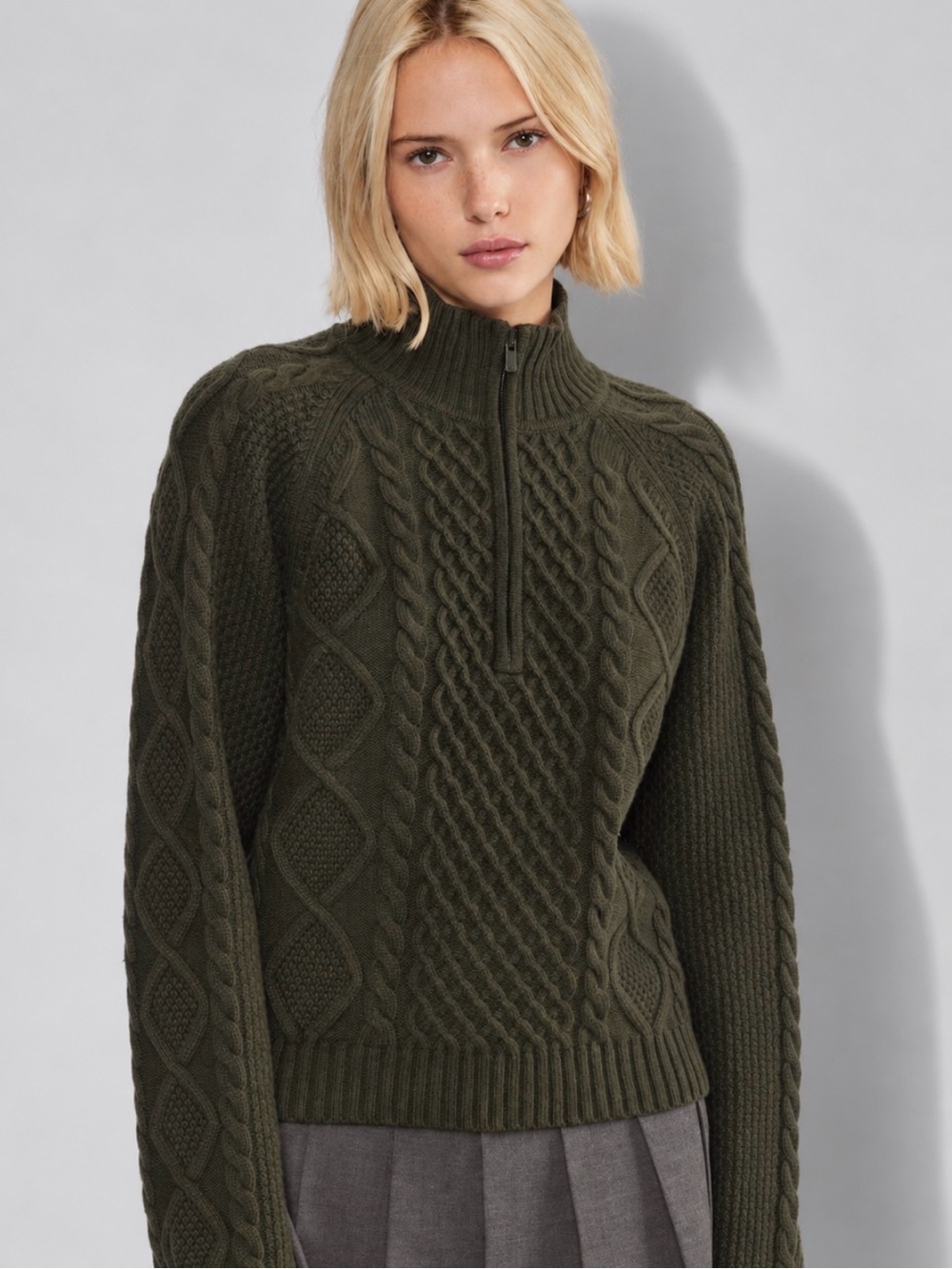 Aritzia SUNDAY BEST Boreal Dark Olive Wool Cable Knit 1/4 Zip Sweater XS NWT